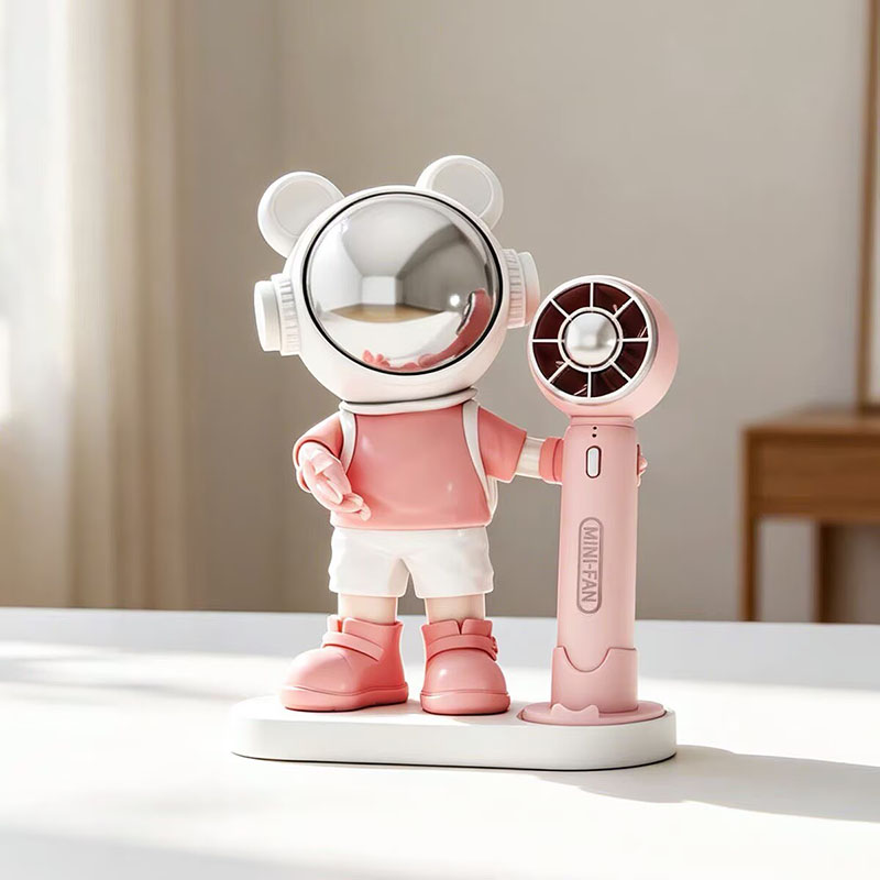 Home Decor Creative Astronaut  - Resin Art Wedding Gift ulasan dan harga